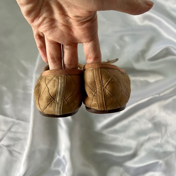 CHANEL BALLERINA BALLET FLATS - Picture 5 of 8